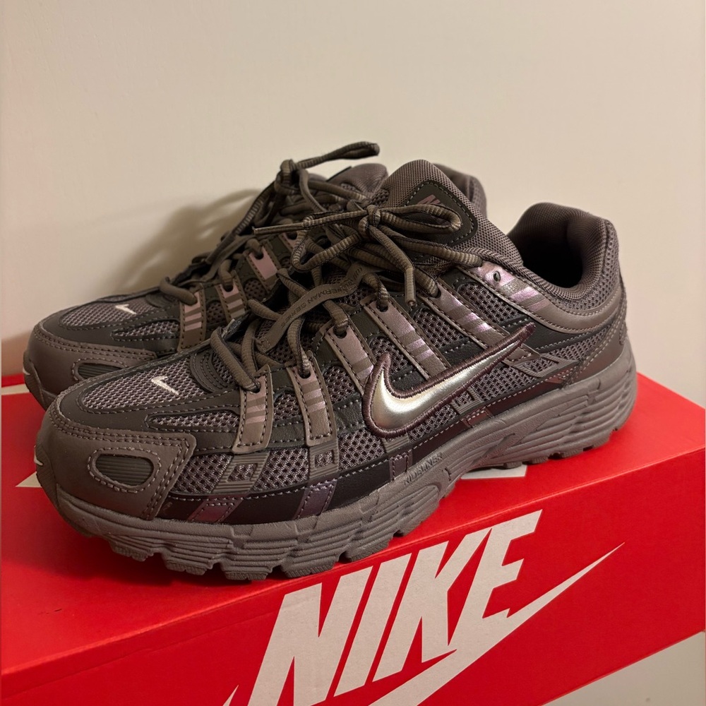 Nike P-6000 Youth Shoes